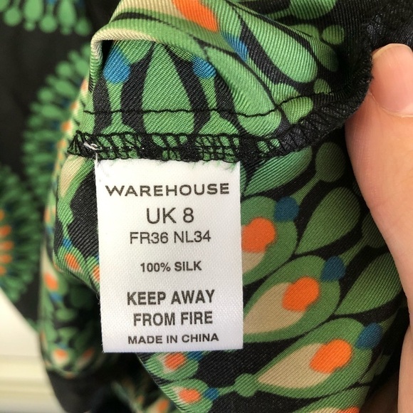 Warehouse 100% Silk Medallion Print Dress Sz 6 Green - Picture 4 of 8